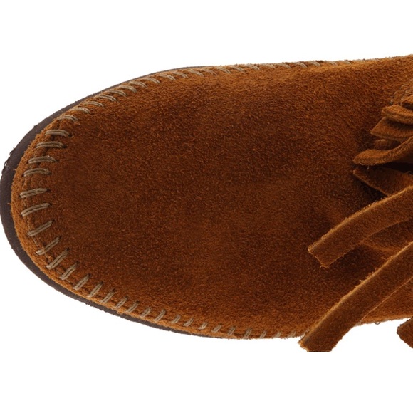 🌵NWOT Minnetonka 5 Layer Fringe Boots 🌵 - Picture 3 of 5